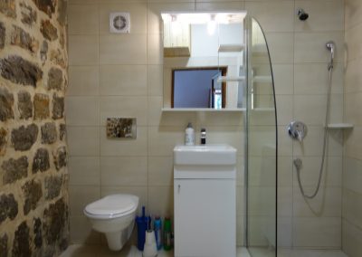 Maslina Bathroom